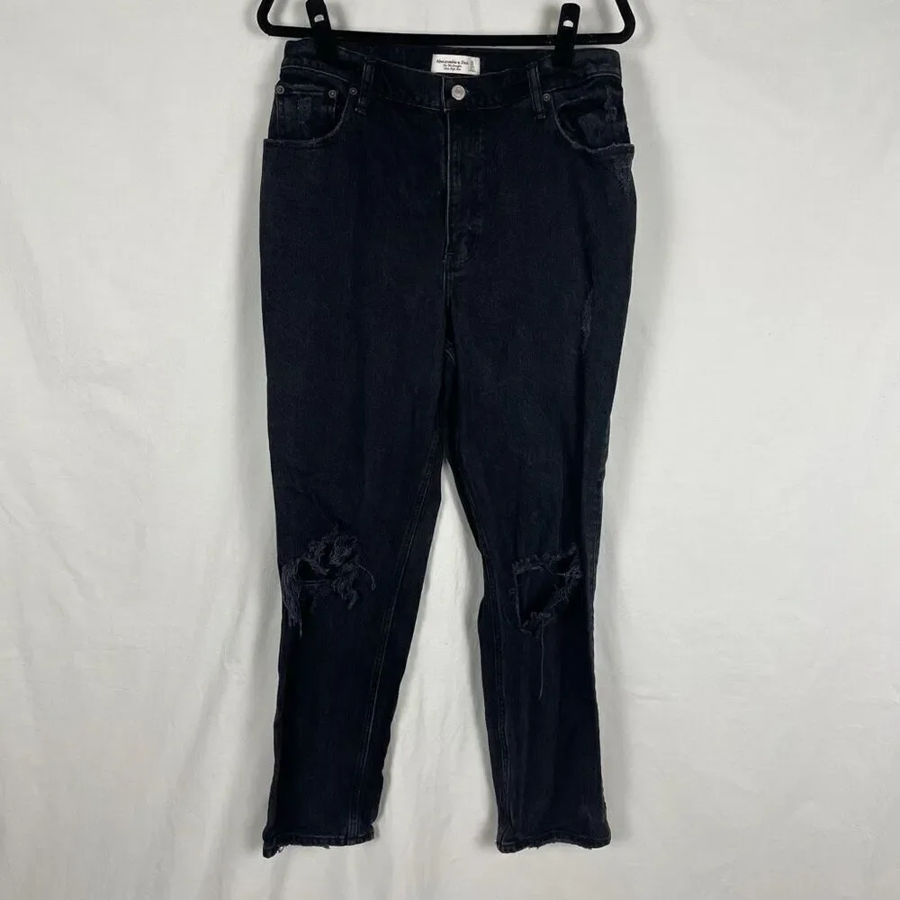 Abercrombie & Fitch black 99%